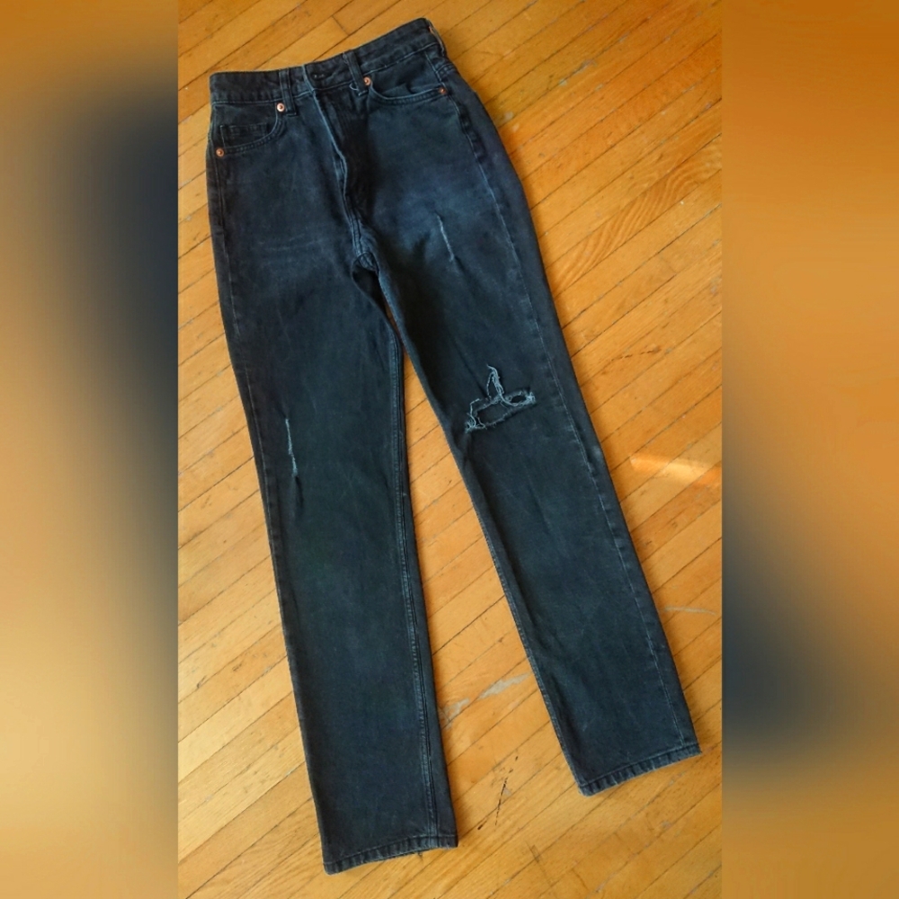 H&M Vintage Straight High Jeans, size 34